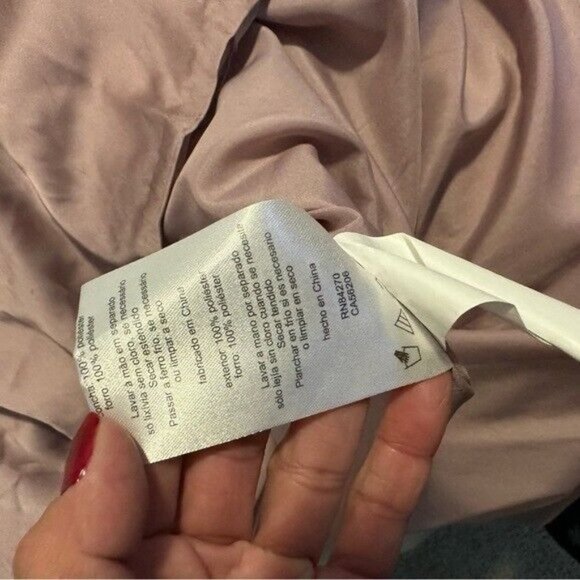 Vera Wang White Quartz V Neck Halter Gown with Sash VW360214 Size 16 - Picture 13 of 16